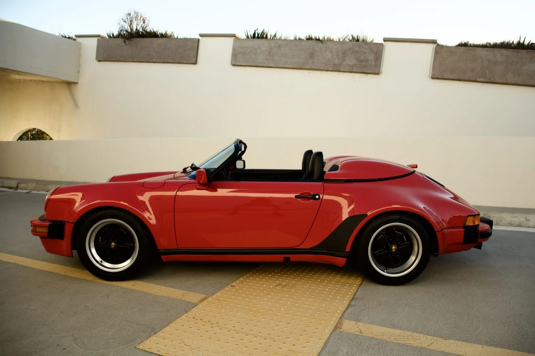 1989 Porsche 911 Carrera 3.2 - Image 15 of 31