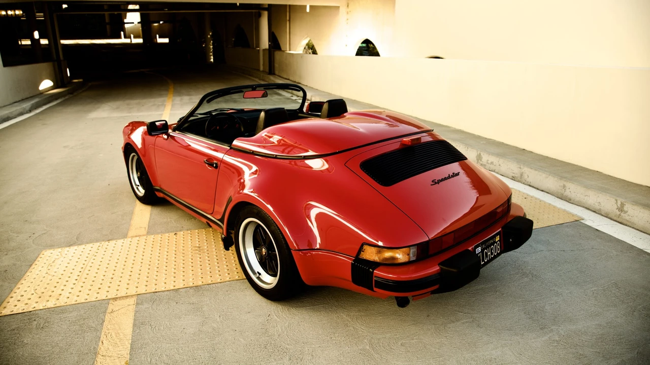 1989 Porsche 911 Carrera 3.2 - Image 22 of 31