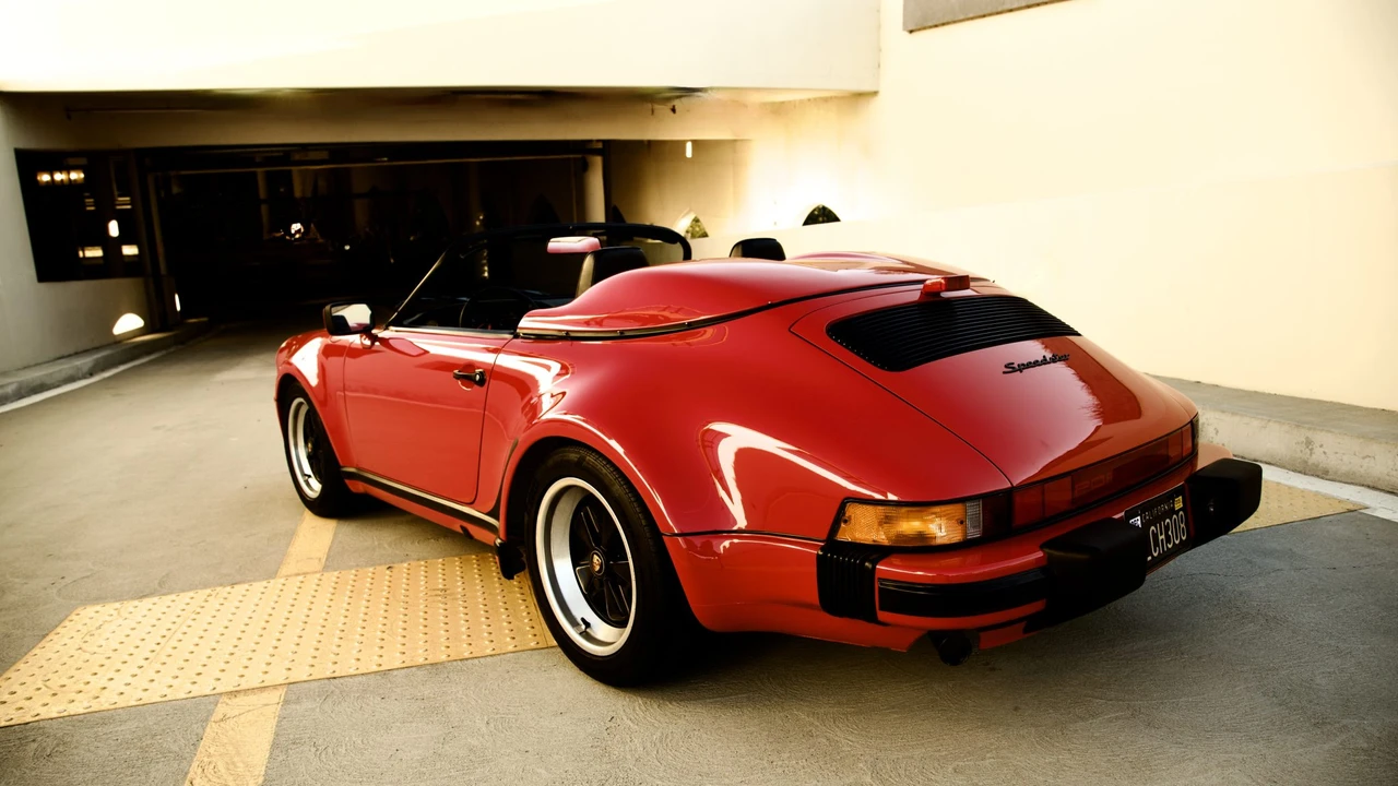 1989 Porsche 911 Carrera 3.2 - Image 23 of 31
