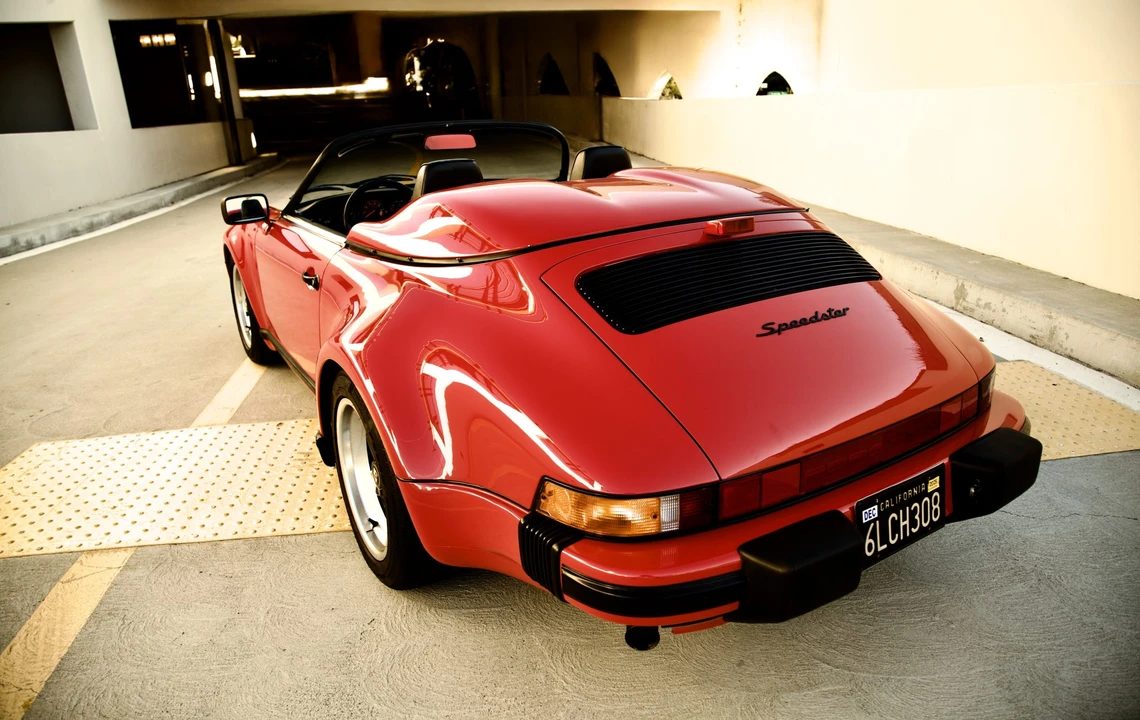 1989 Porsche 911 Carrera 3.2 - Image 24 of 31