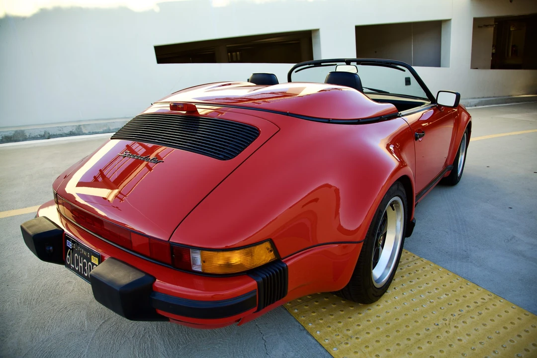 1989 Porsche 911 Carrera 3.2 - Image 28 of 31