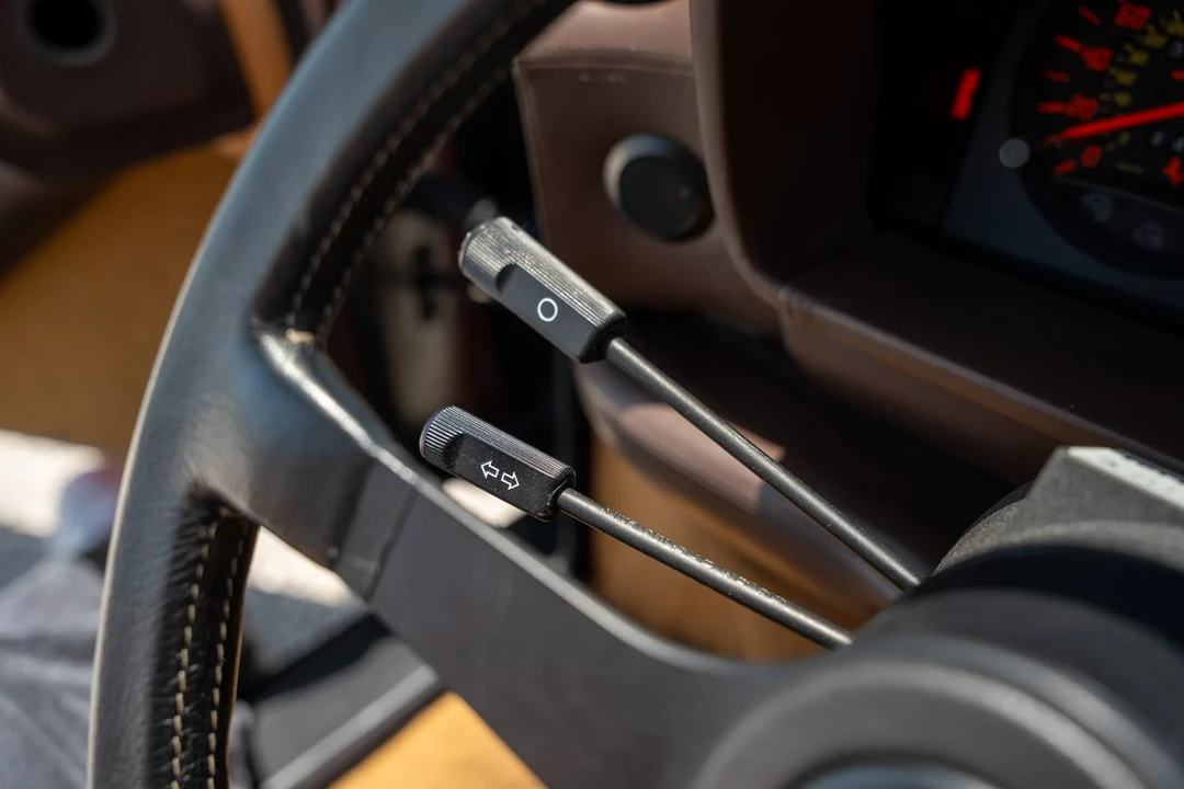 1990 Ferrari Testarossa - Image 27 of 31