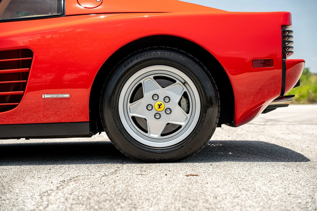1990 Ferrari Testarossa - Image 15 of 31