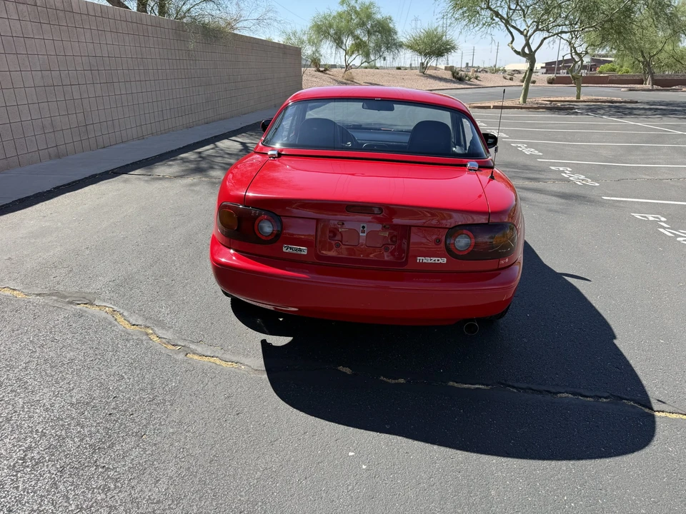 1990 Mazda NA MX-5 Miata - Image 11 of 31
