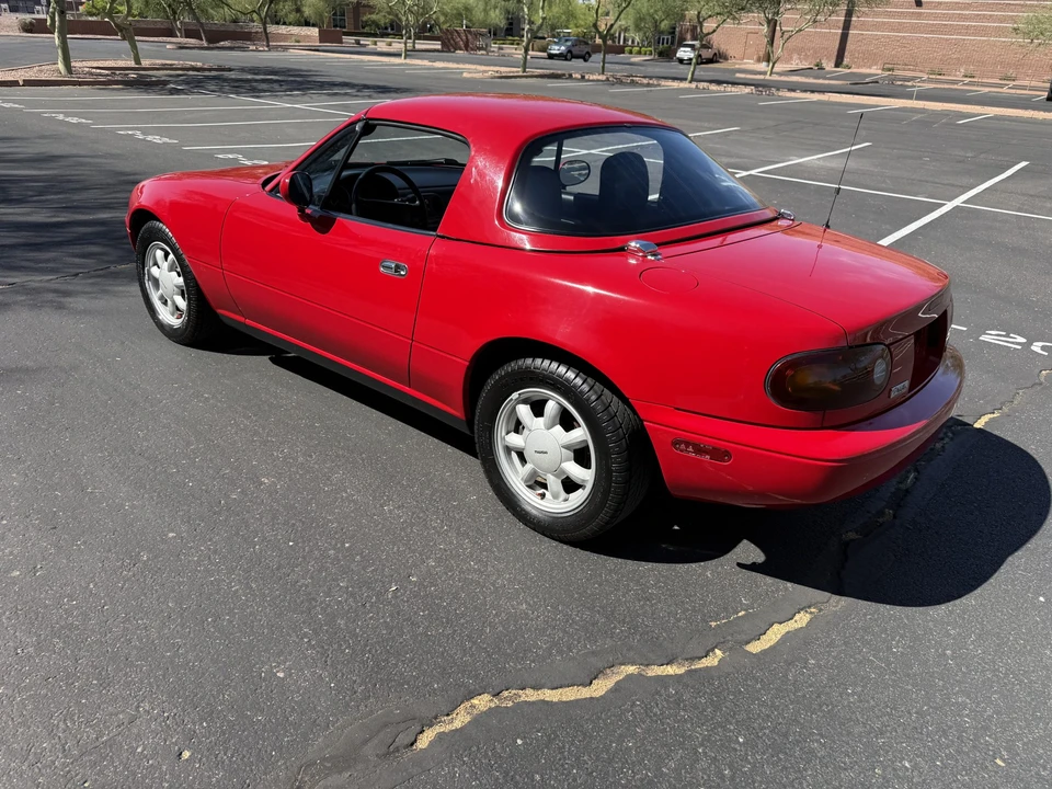 1990 Mazda NA MX-5 Miata - Image 8 of 31