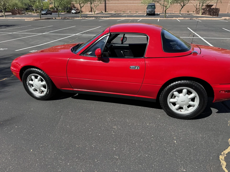 1990 Mazda NA MX-5 Miata - Image 5 of 31
