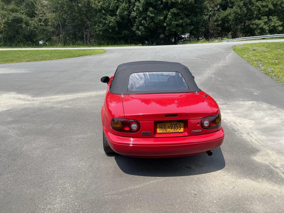 1990 Mazda NA MX-5 Miata - Image 19 of 31