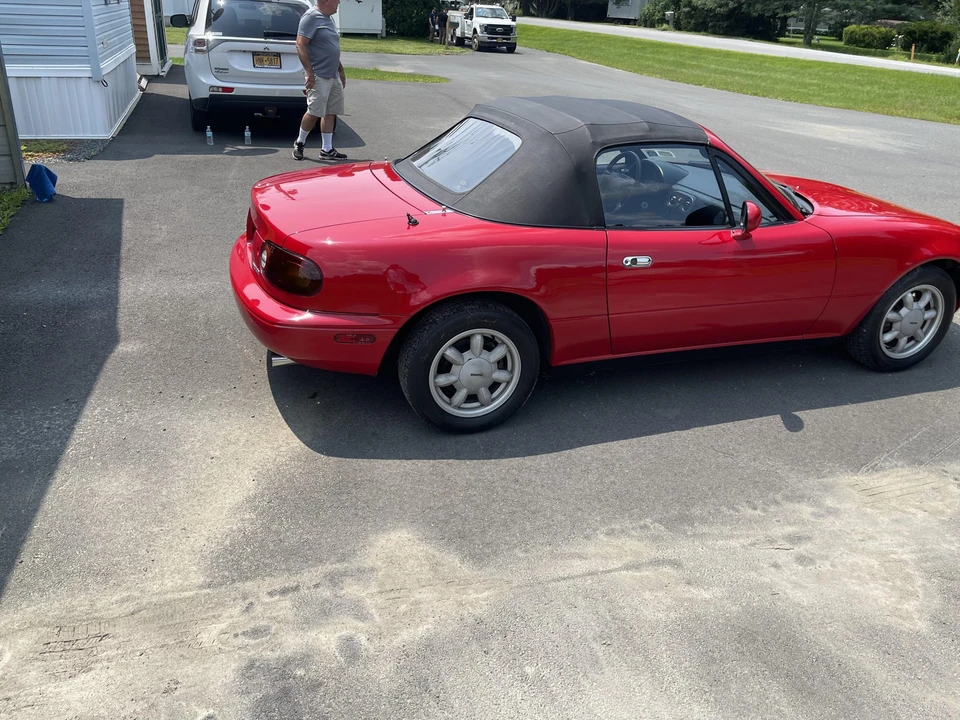 1990 Mazda NA MX-5 Miata - Image 27 of 31