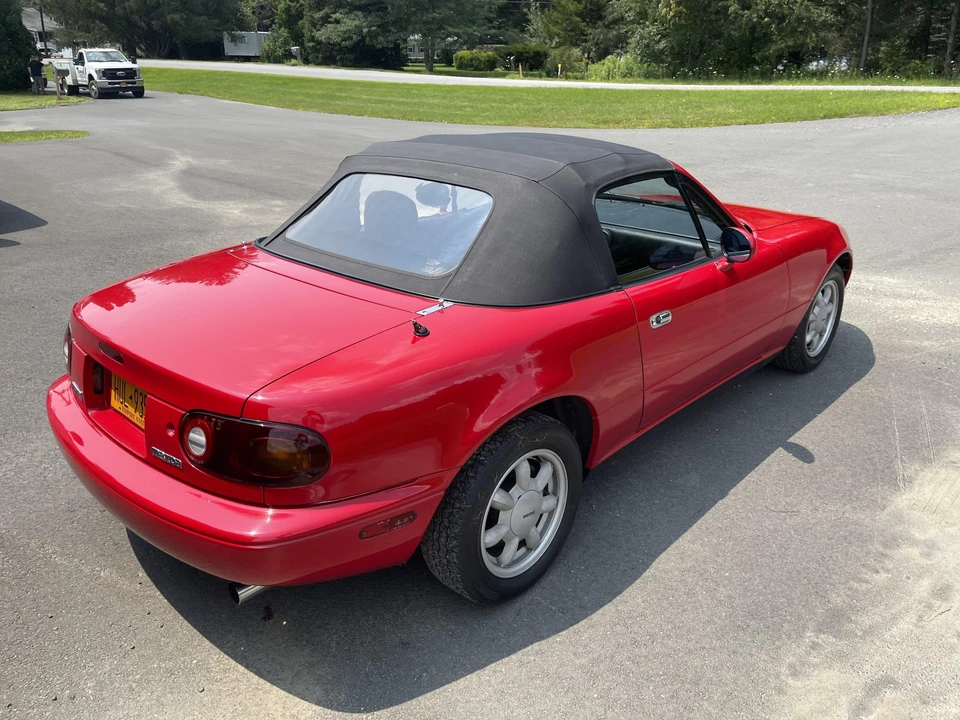 1990 Mazda NA MX-5 Miata - Image 3 of 31