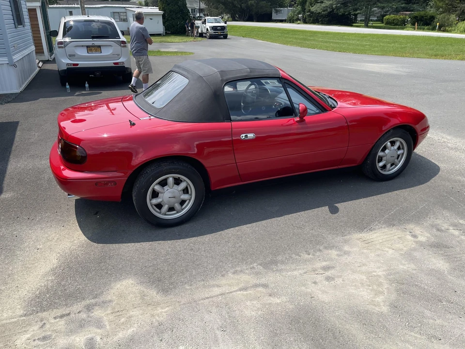 1990 Mazda NA MX-5 Miata - Image 4 of 31