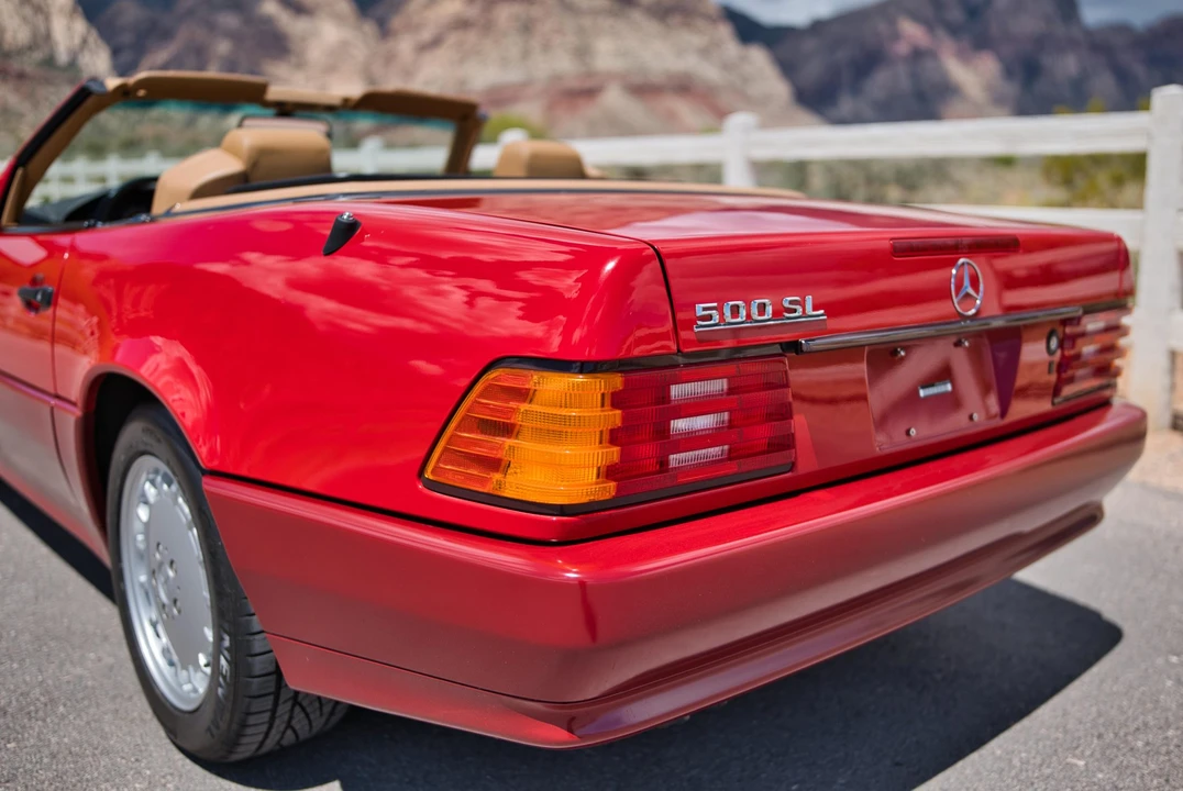 1990 Mercedes-Benz R129 SL-Class - Image 25 of 31