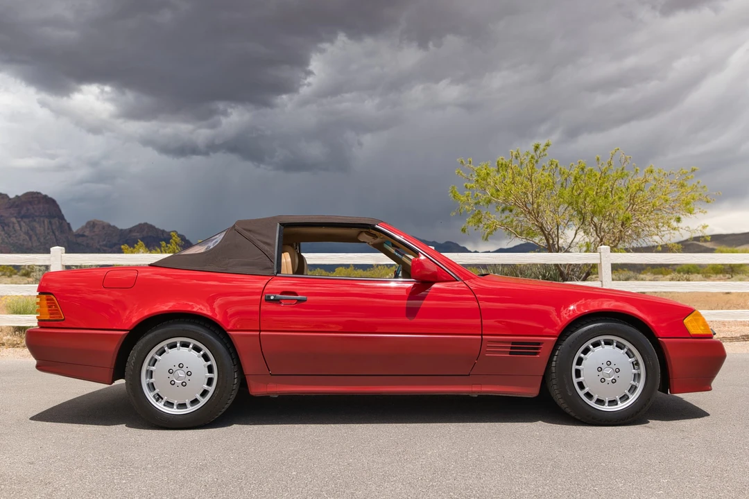1990 Mercedes-Benz R129 SL-Class - Image 13 of 31