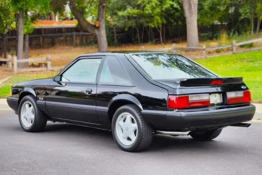 1991 Ford Mustang 3rd Gen - Image 2 of 8