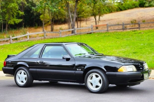 1991 Ford Mustang 3rd Gen - Image 3 of 8