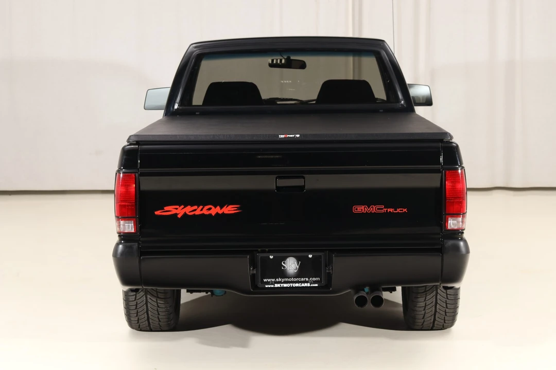 1991 GMC Syclone - Image 7 of 31