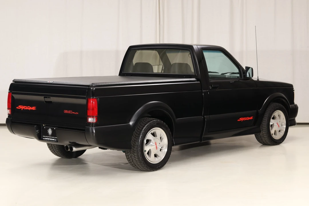 1991 GMC Syclone - Image 6 of 31