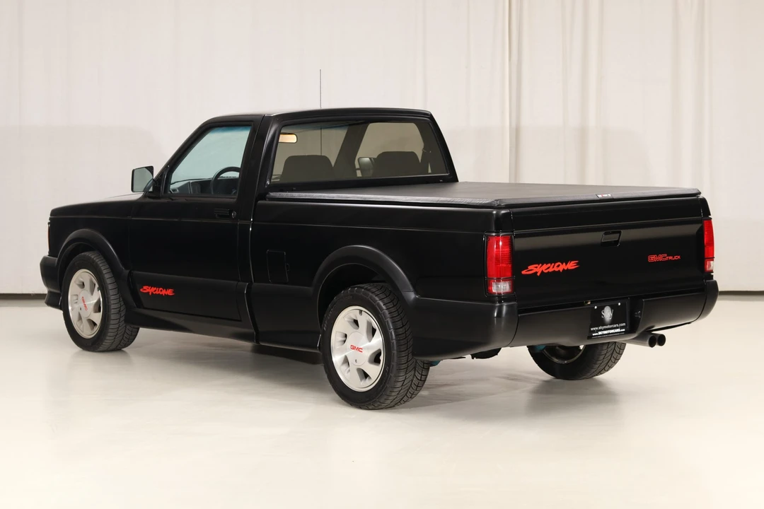 1991 GMC Syclone - Image 8 of 31