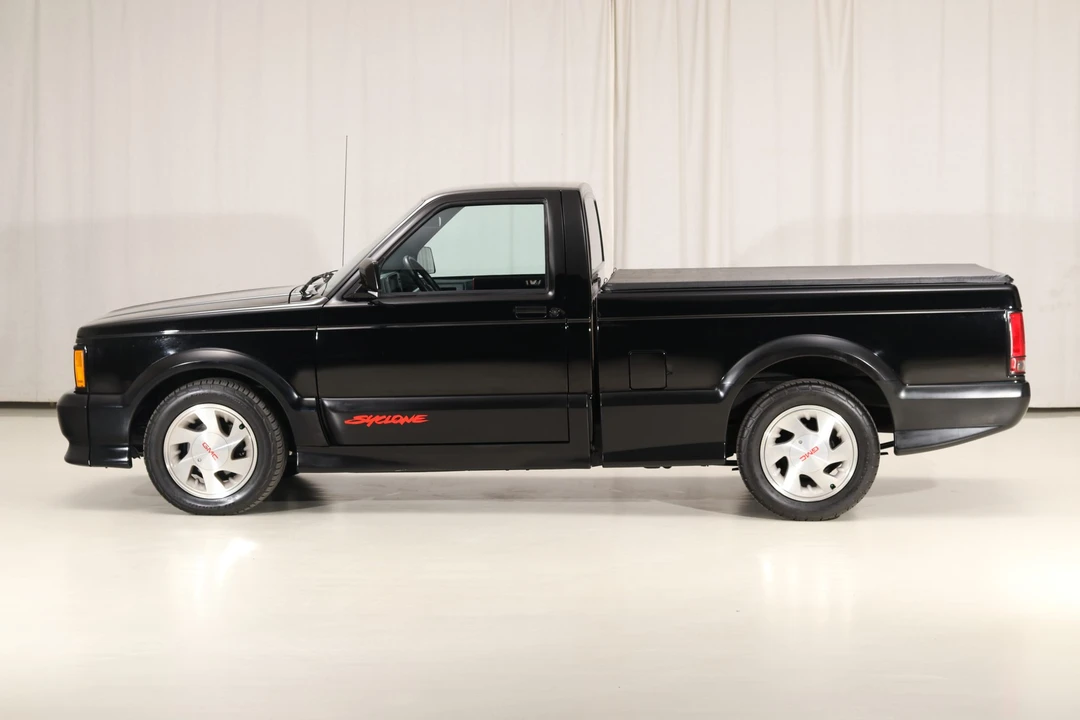 1991 GMC Syclone - Image 9 of 31