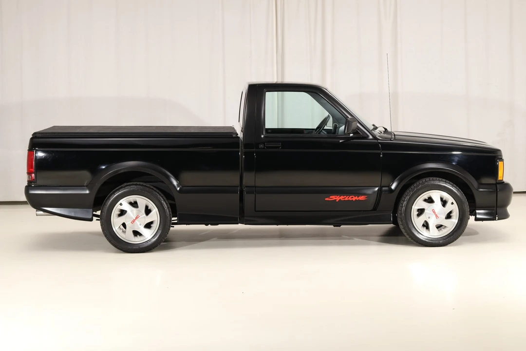 1991 GMC Syclone - Image 5 of 31