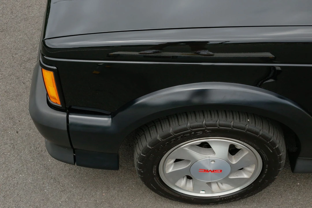 1991 GMC Syclone - Image 15 of 31