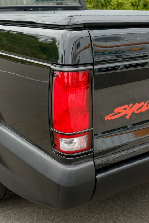 1991 GMC Syclone - Image 25 of 31
