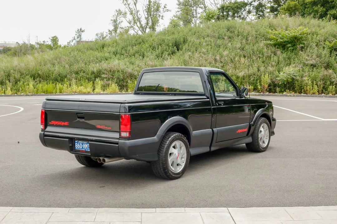 1991 GMC Syclone - Image 9 of 31