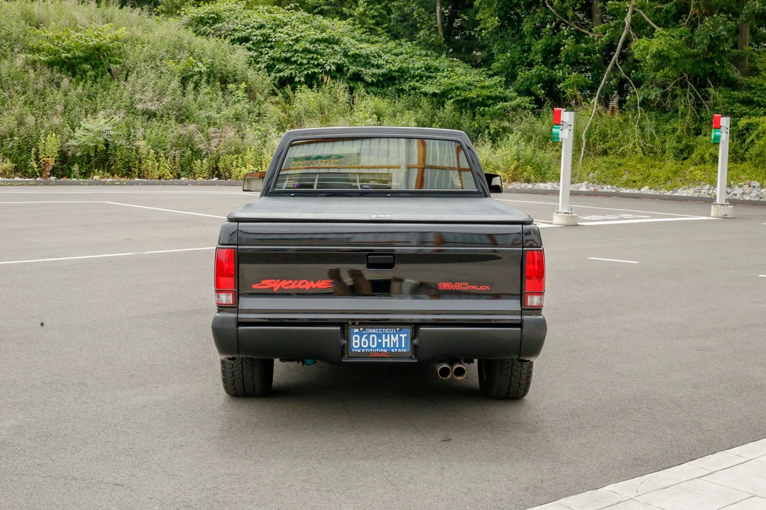1991 GMC Syclone - Image 8 of 31