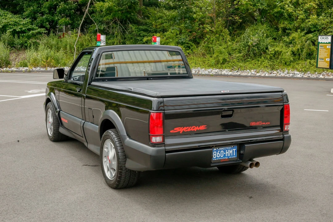 1991 GMC Syclone - Image 7 of 31