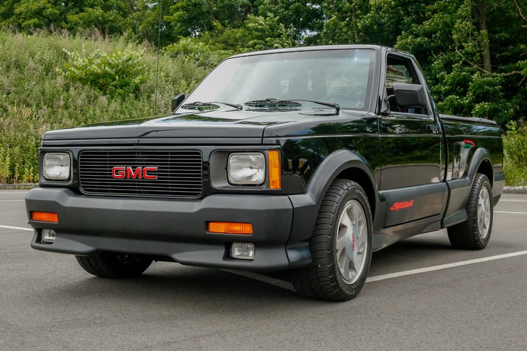 1991 GMC Syclone - Image 4 of 31