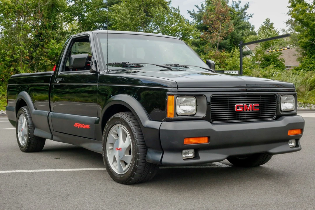 1991 GMC Syclone - Image 11 of 31