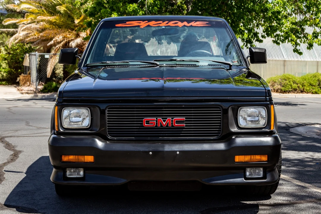 1991 GMC Syclone - Image 9 of 31
