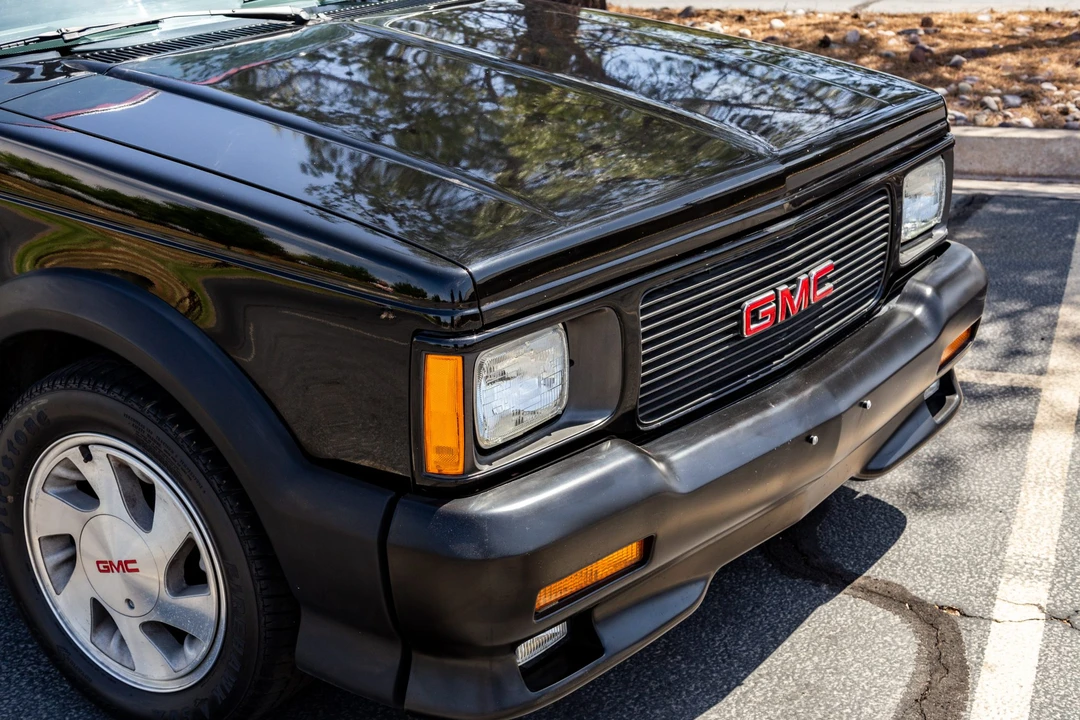1991 GMC Syclone - Image 13 of 31