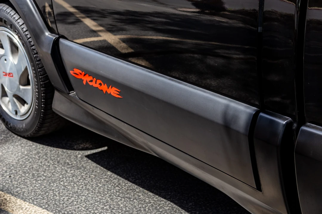 1991 GMC Syclone - Image 28 of 31