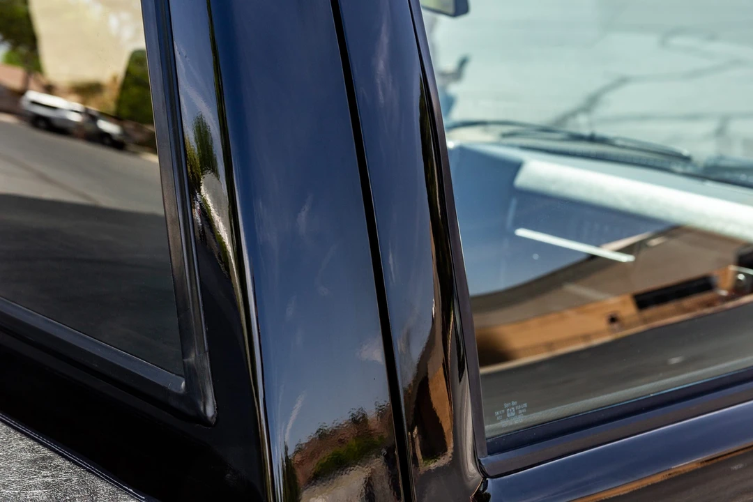 1991 GMC Syclone - Image 25 of 31