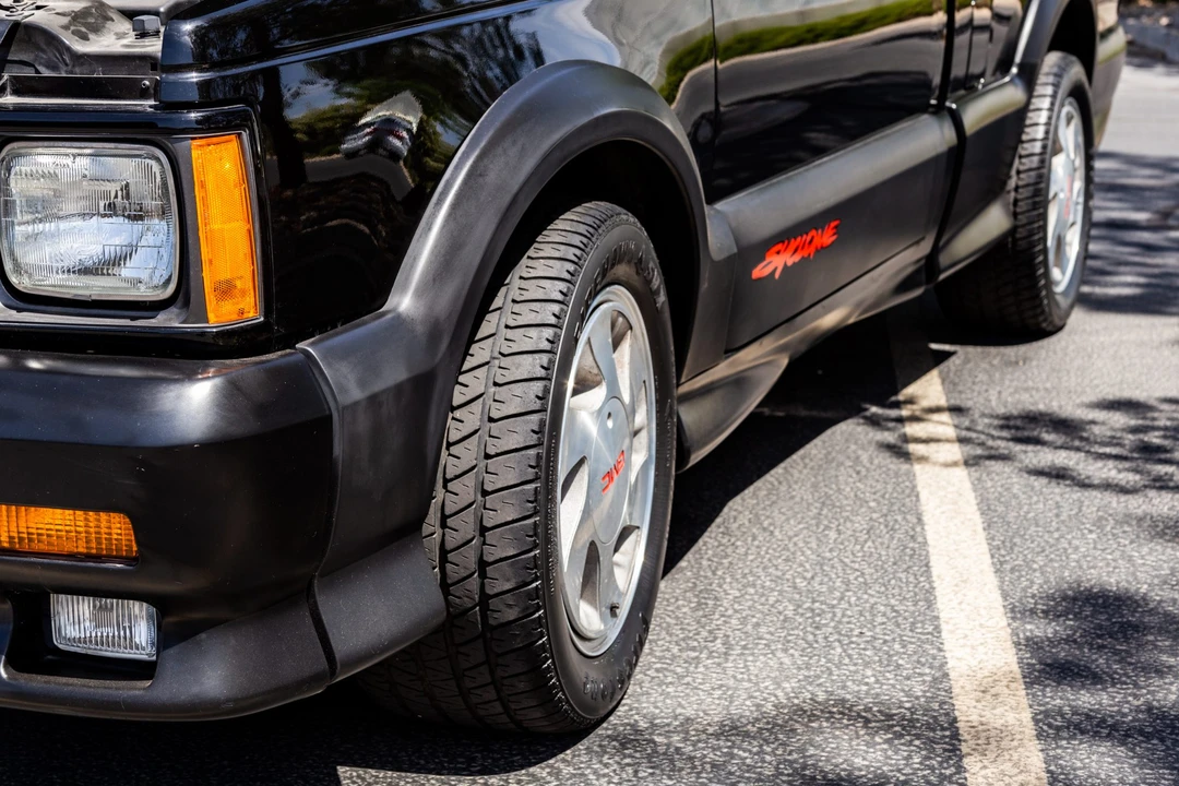 1991 GMC Syclone - Image 22 of 31