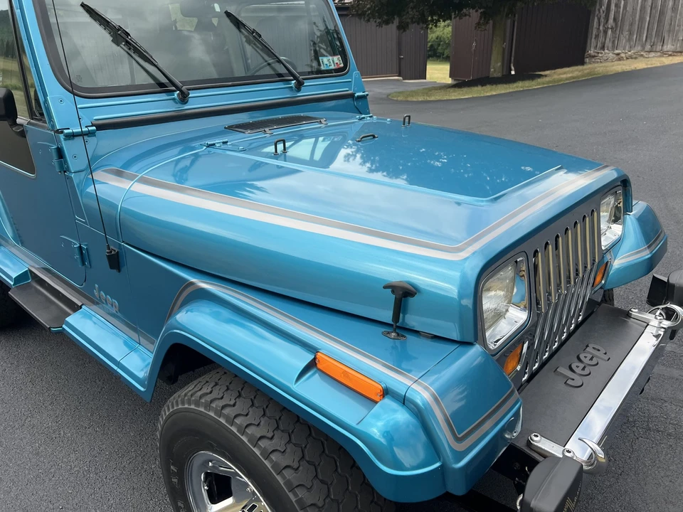 1991 Jeep YJ Wrangler - Image 15 of 31