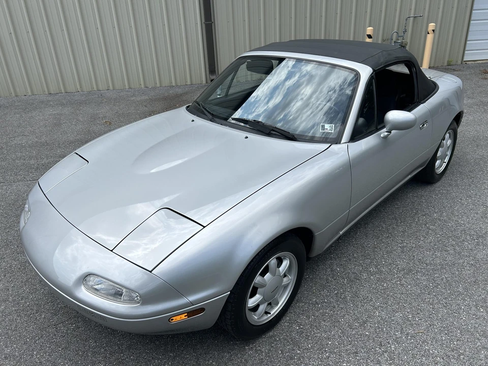 1991 Mazda NA MX-5 Miata - Image 4 of 31