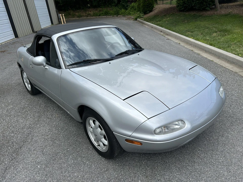 1991 Mazda NA MX-5 Miata - Image 8 of 31