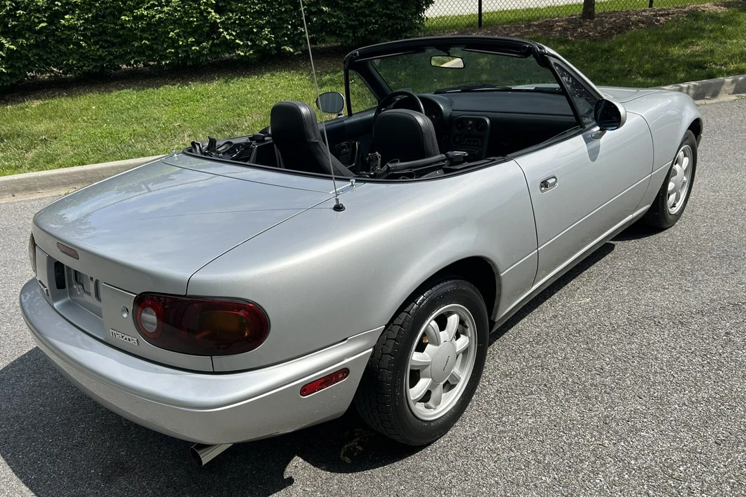 1991 Mazda NA MX-5 Miata - Image 12 of 31