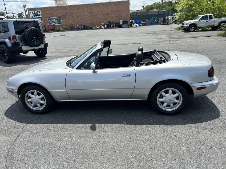 1991 Mazda NA MX-5 Miata - Image 20 of 31