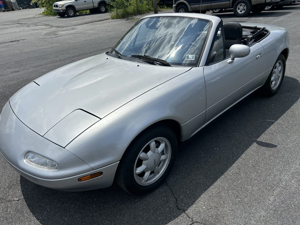 1991 Mazda NA MX-5 Miata - Image 3 of 31
