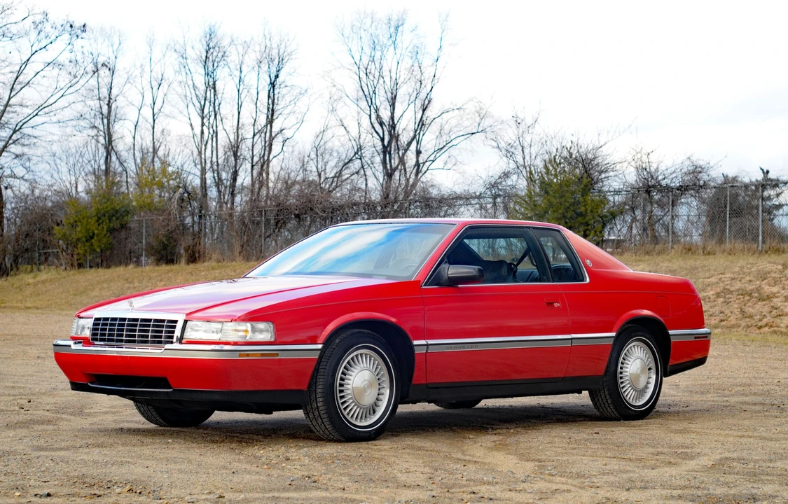 1992 Cadillac Eldorado 12th Gen - Image 5 of 31