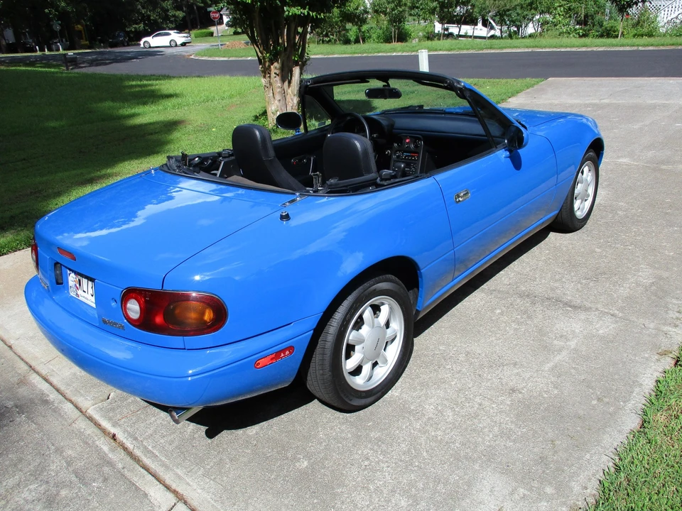 1992 Mazda NA MX-5 Miata - Image 12 of 31