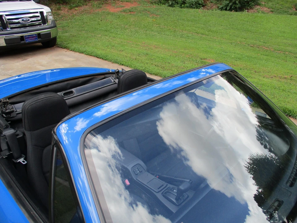 1992 Mazda NA MX-5 Miata - Image 26 of 31