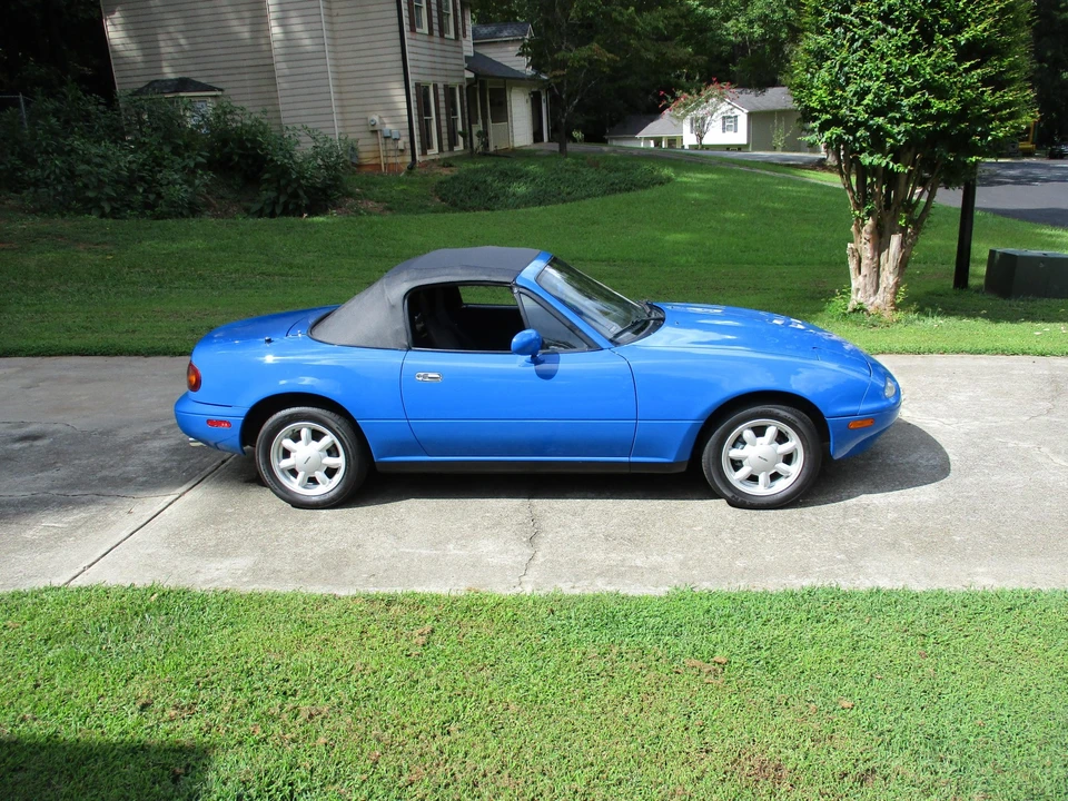 1992 Mazda NA MX-5 Miata - Image 23 of 31