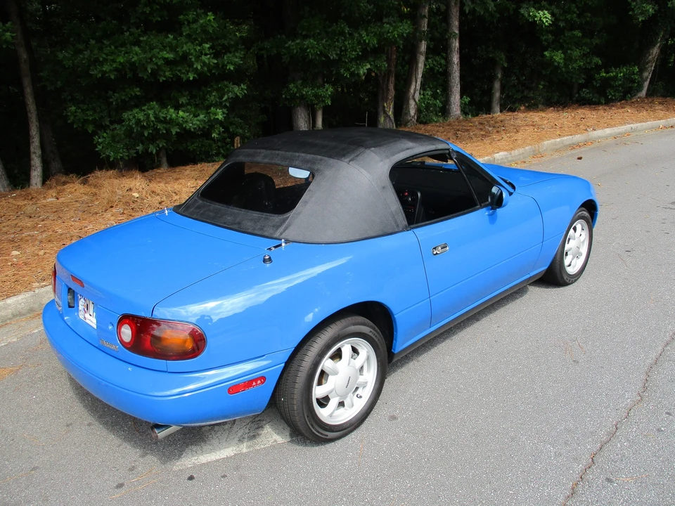 1992 Mazda NA MX-5 Miata - Image 7 of 31