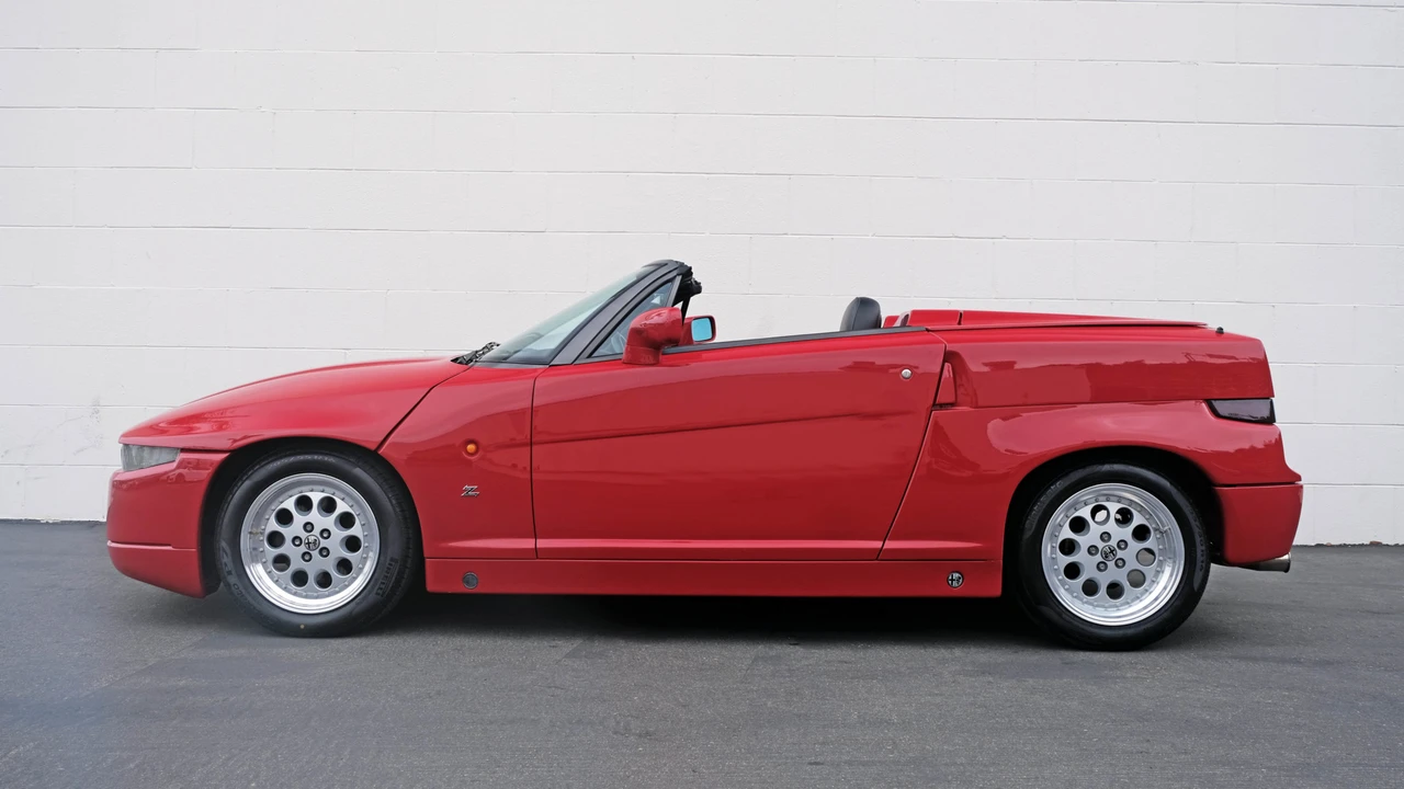 1993 Alfa Romeo RZ - Image 26 of 31