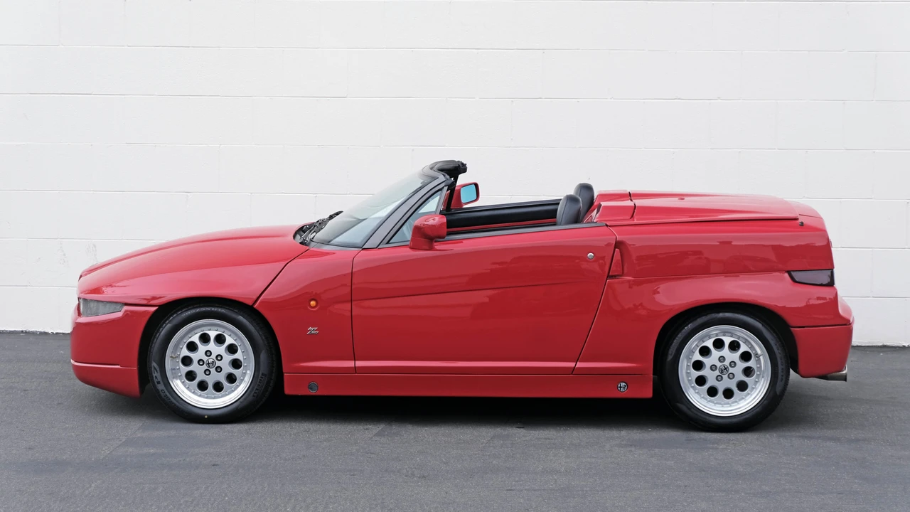 1993 Alfa Romeo RZ - Image 25 of 31