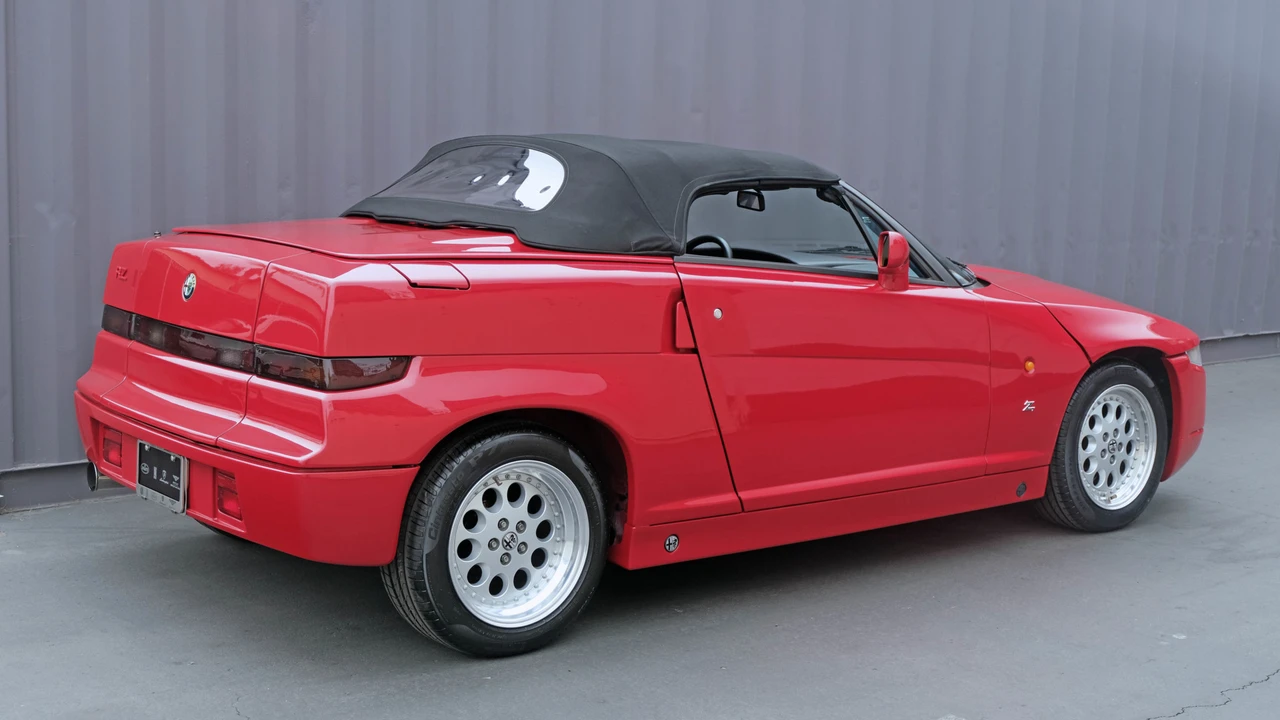 1993 Alfa Romeo RZ - Image 13 of 31