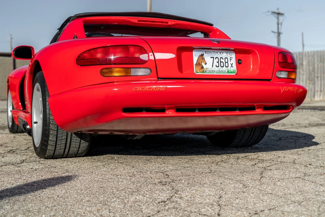 1993 Dodge Viper 1st Gen - Image 4 of 31